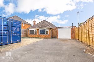 Front Driveway- click for photo gallery